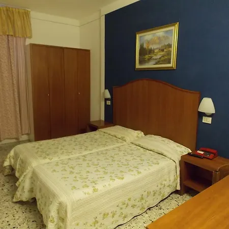 מלון Alba מונטה קטיני טרמה